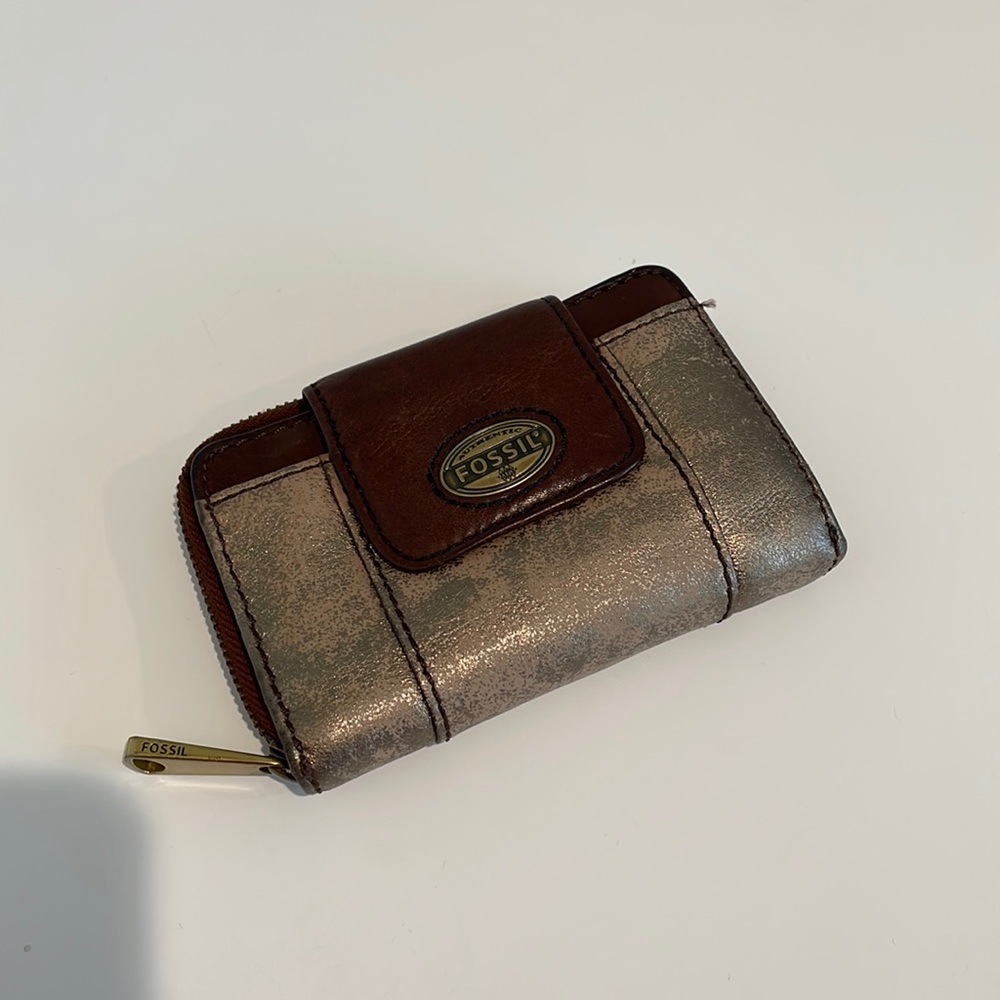 Fossil Explorer Zip Flap Wallet